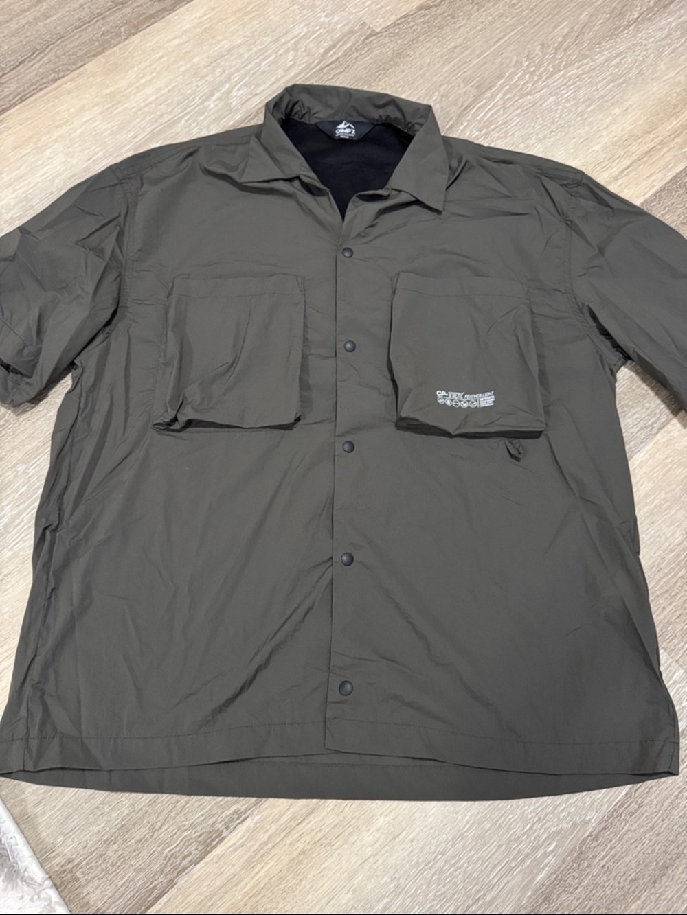 Like 🆕 Camp 7 Lightweight Olive Green Utility Short Sleeve Button Down Shirt